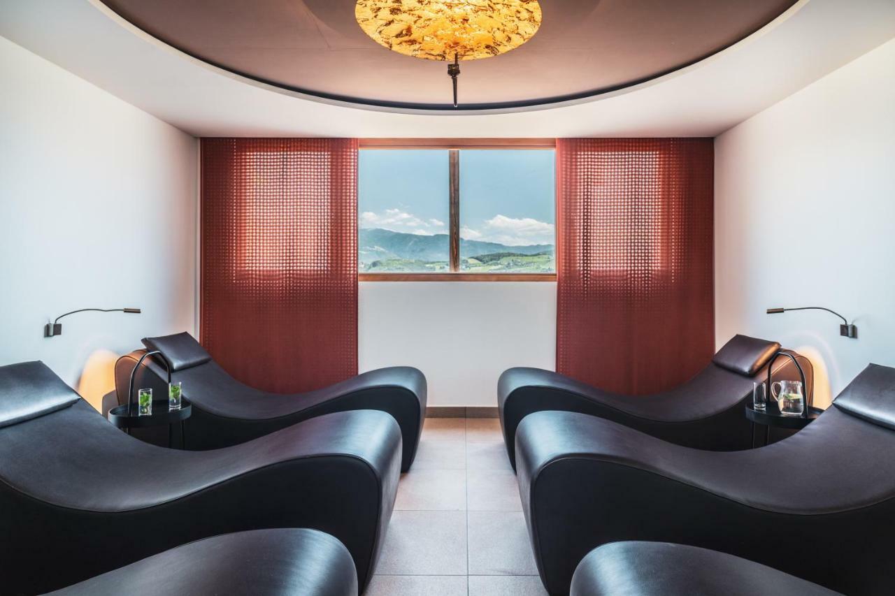 Art & Design Hotel Napura Terlano Exterior photo